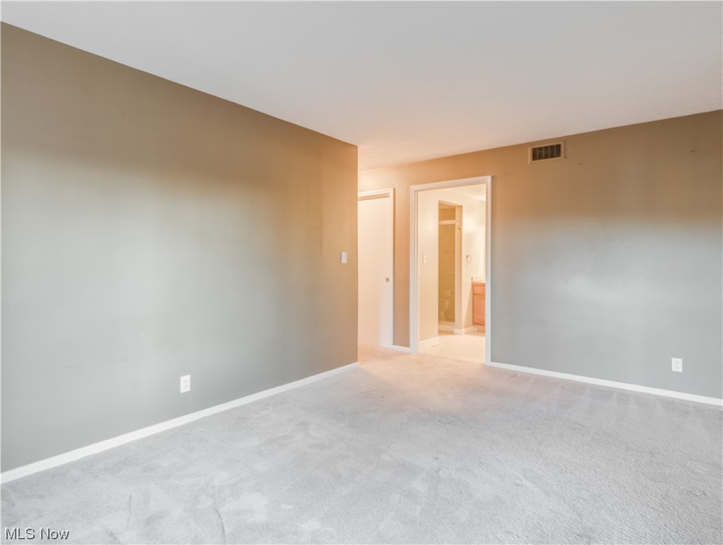 Georgetown Condo - Residential