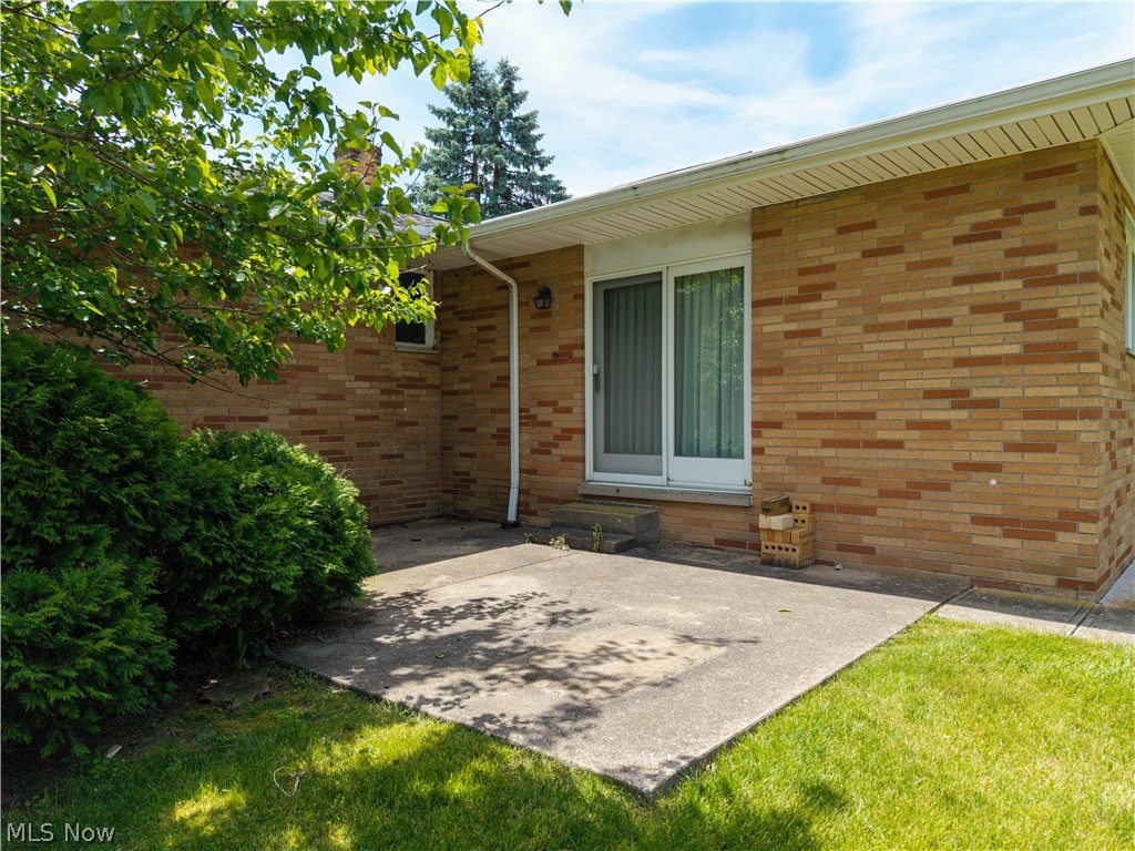 Middlebrook Blvd - Residential