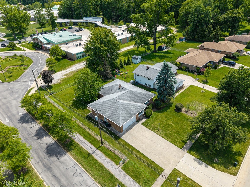 Middlebrook Blvd - Residential