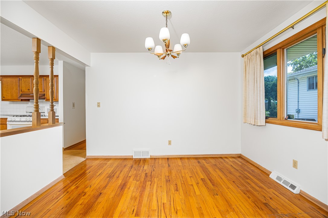 Middlebrook Blvd - Residential