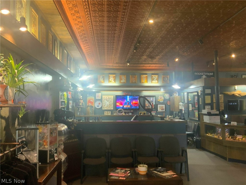 City/Massillon - Commercial Sale