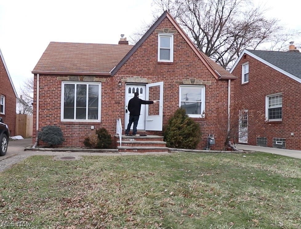 Move in ready Parma House for sale. One of the cheapest houses in Parma. Won't last long. Bring your best offer.