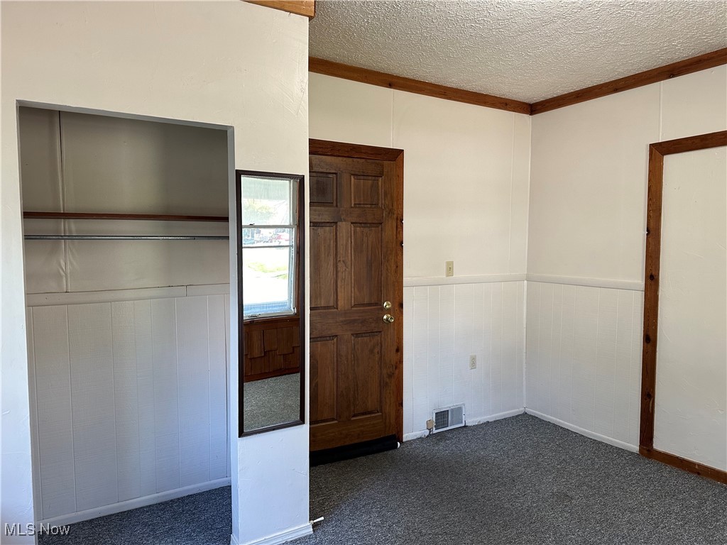 Ledge - Residential Lease