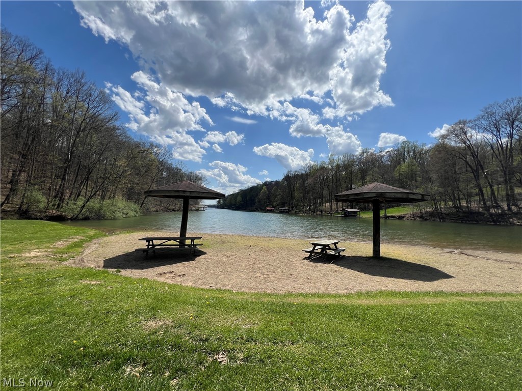 Lake Buckhorn POA - Land
