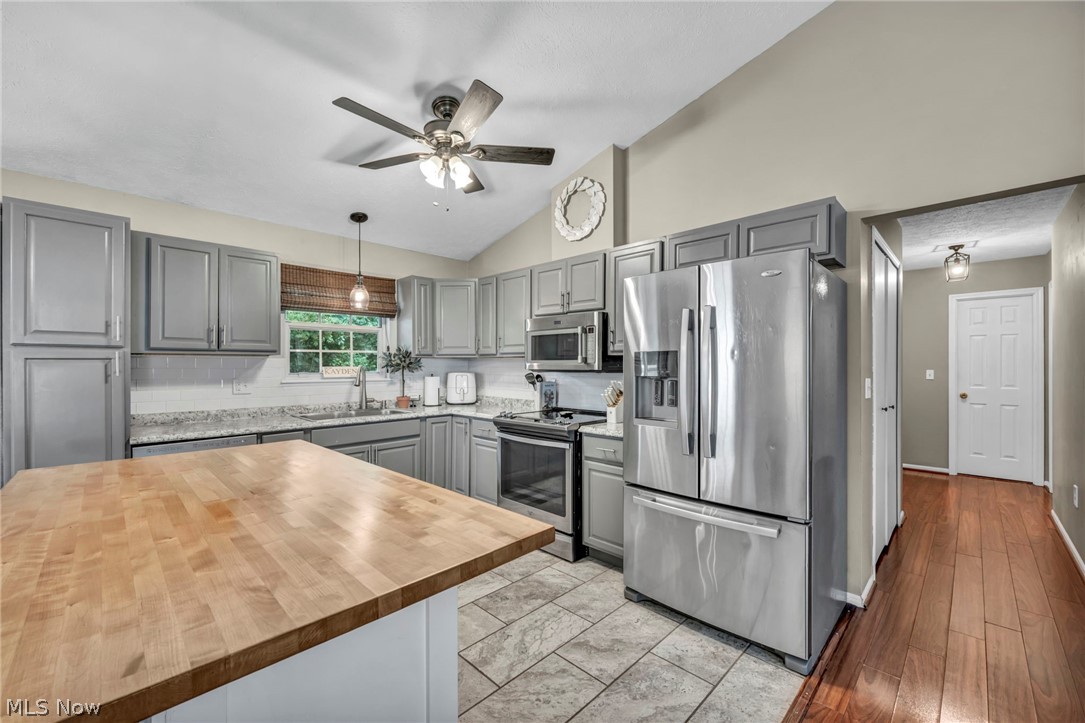 Center Ridge - Residential
