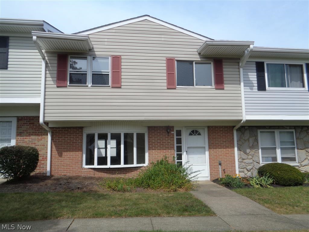 Wonderful 3 bedroom condo. This is one of the biggest units in the development. This unit has new flooring, carpet, paint, furnace, and central air. Move right in! Schedule your showing today. This is a Fannie Mae HomePath property. Addendums can be printed from the MLS. “First Time Buyers, complete the HomePath Ready Buyer homeownership course on Homepath. Attach certificate to offer and request up to 3% closing cost assistance. Check HomePath Site for more details or ask me. Restrictions apply.”