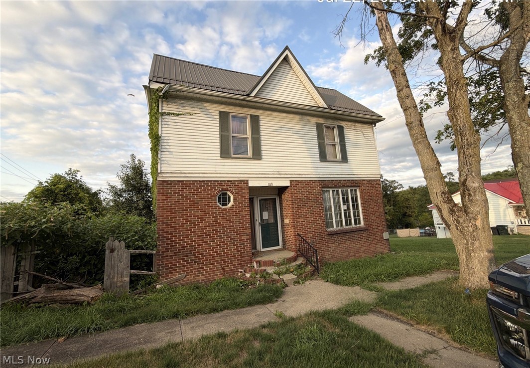 This offers a two-story home featuring 4 beds and 1 1/2 bath on a large city lot. Step inside to find a large foyer and living room. beyond that is a dining room and a nice size kitchen. Upstairs you will find all four bedrooms and a walk-up attic with all the storage you could want. Call today for a showing.