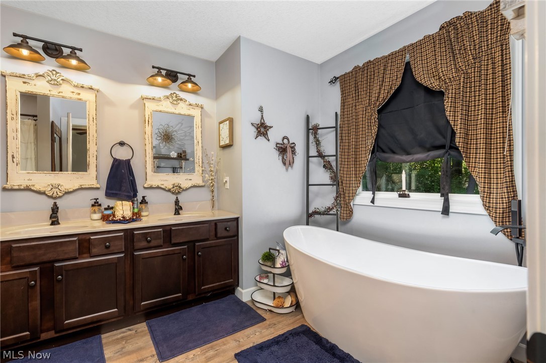 Mary Ann - Residential