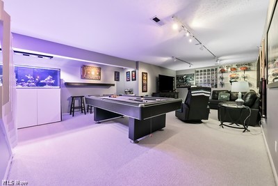 Shady Hollow Condo - Residential