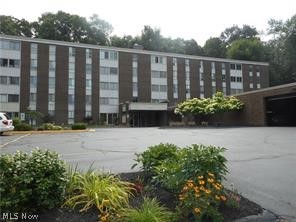 Silver Lake Towers - Residential