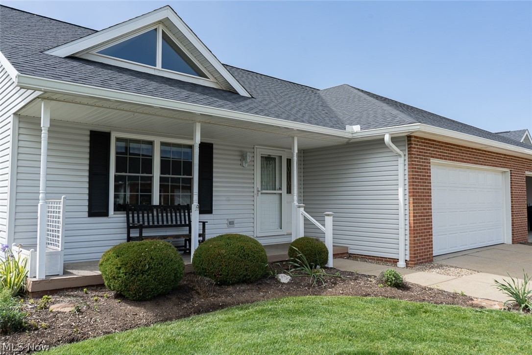 REAL ESTATE AUCTION - WEDNESDAY JULY 1st @ 2pm - Beautiful Ranch Condo on Cul-de-sac in in St. Andrews golf estates in Perry Twp with golf course views of "The Legends of Massillon". This home has a nice open floorplan and offers over 1,491 SqFt of living space (w/additional 1,500 finished space in basement) w/2 Bedrooms, 3 Full Baths, Finished Lower Level w/full Bath, Central A/C, covered back patio w/golf course views, as well as an attached 2 Car Garage. You will love the large master suite w/walk-in closes and full bath.  This home has been well taken care of and has been well maintained over the years. Perfect for those looking to downsize to first floor living. Take advantage of this great opportunity to purchase a quality ranch condo in a quiet cul-de-sac next to The Legends golf course, this condo is just a short drive from shopping, dining, and other local amenities.  Bidding to be live and onsite w/online bidding available. All information contained herein was derived from sources believed to be correct. Information is believed to be accurate but not guaranteed.