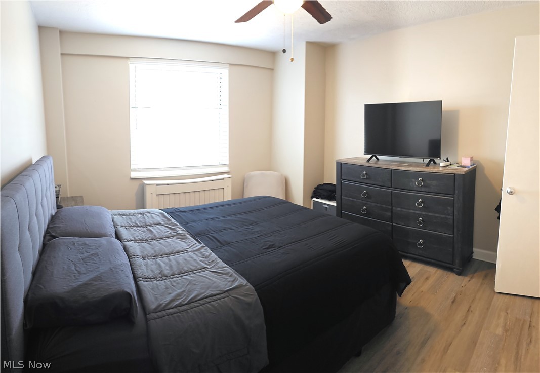 Lake House Condo - Residential