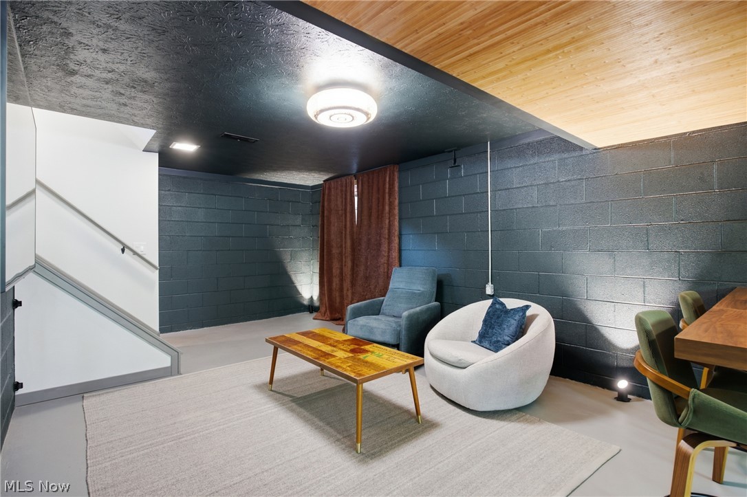 Fannin Builders Inc Co-Moor Co - Residential