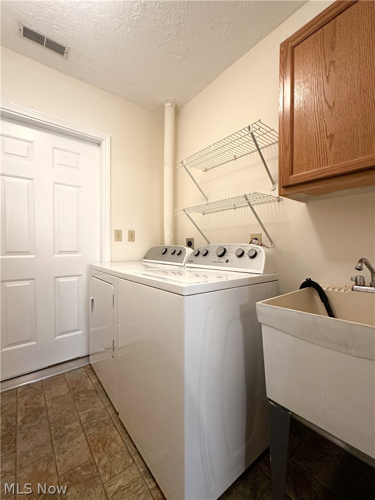Woodland Chase Eastwood Condo - Residential