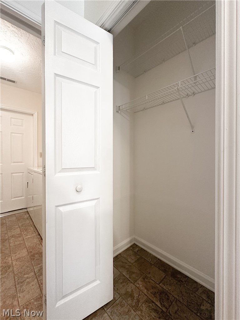 Woodland Chase Eastwood Condo - Residential