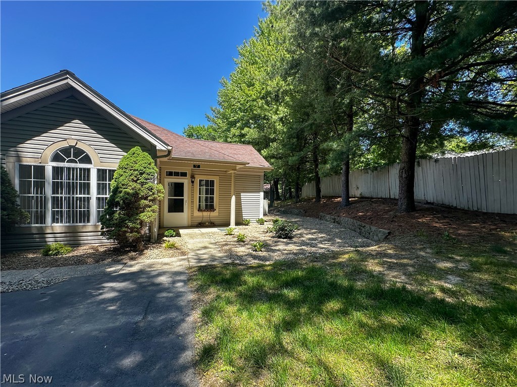 Woodland Chase Eastwood Condo - Residential