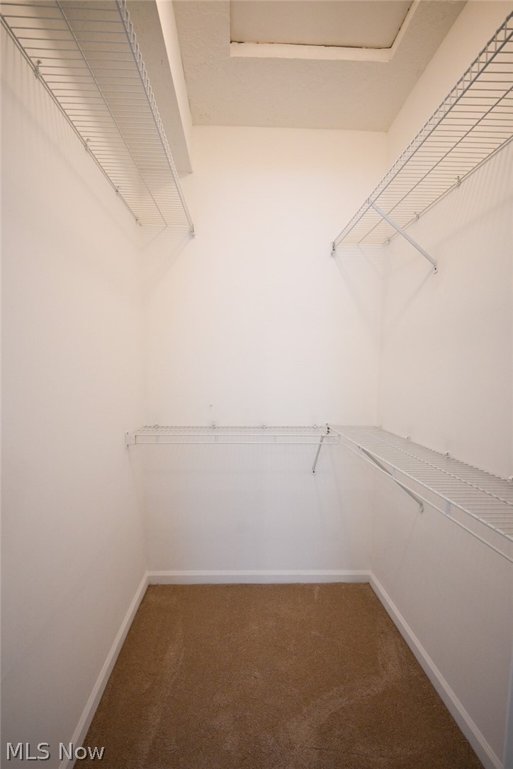 Woodland Chase Eastwood Condo - Residential