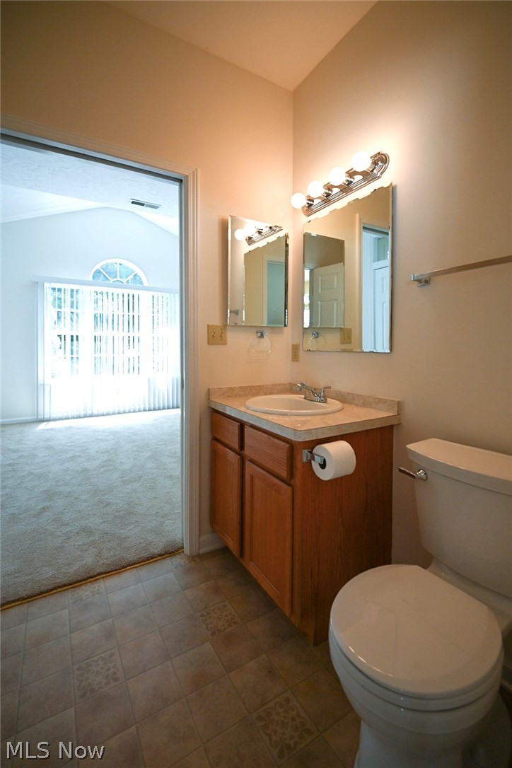 Woodland Chase Eastwood Condo - Residential