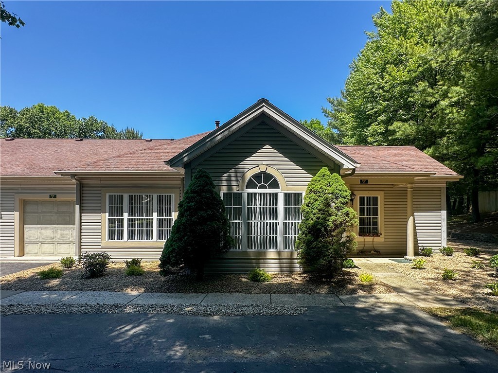 Woodland Chase Eastwood Condo - Residential
