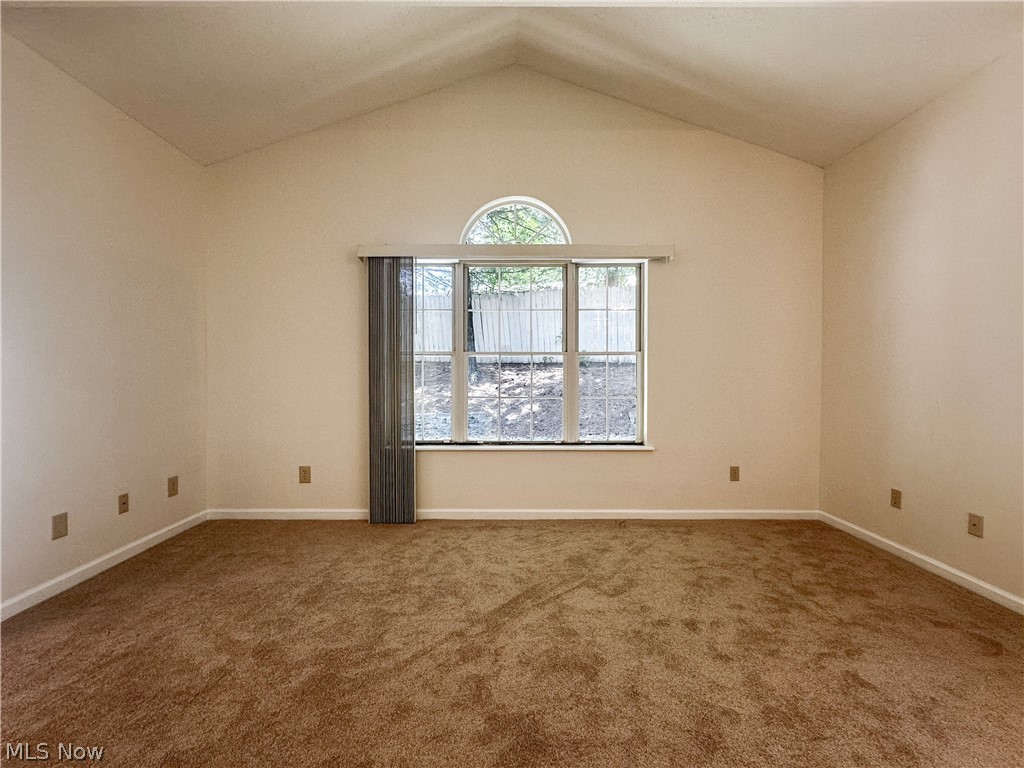 Woodland Chase Eastwood Condo - Residential