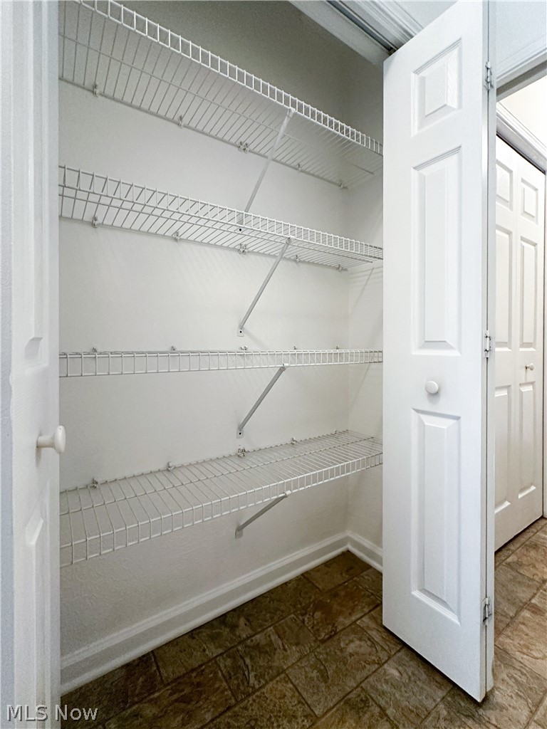 Woodland Chase Eastwood Condo - Residential