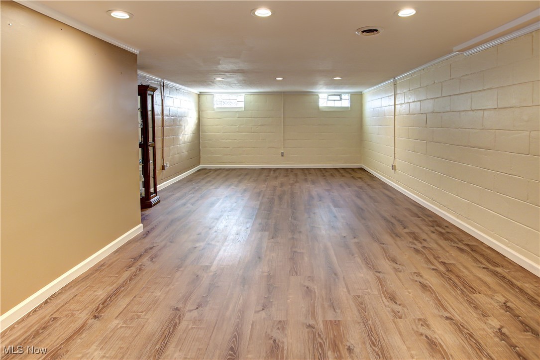 Thiel - Residential