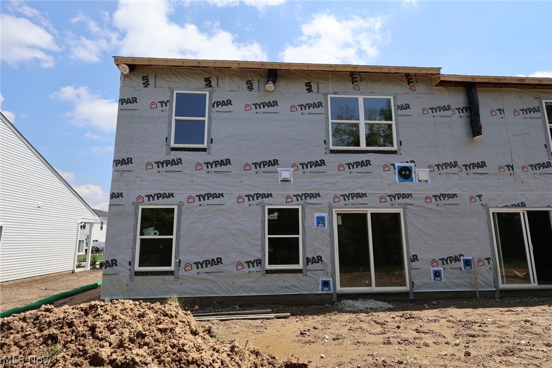 Summit at Forest Lake - Residential