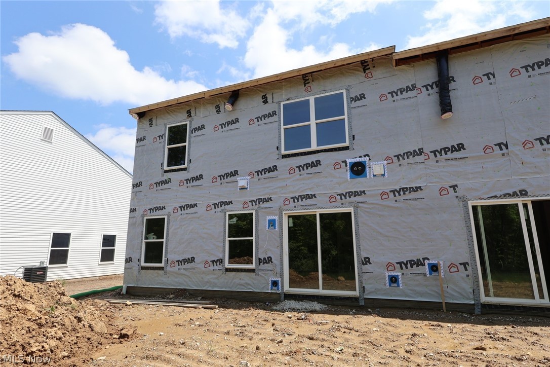 Summit at Forest Lake - Residential