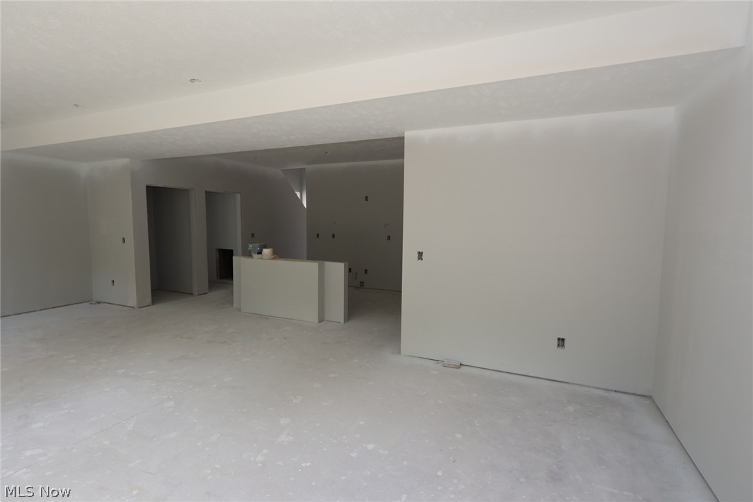 Summit at Forest Lake - Residential