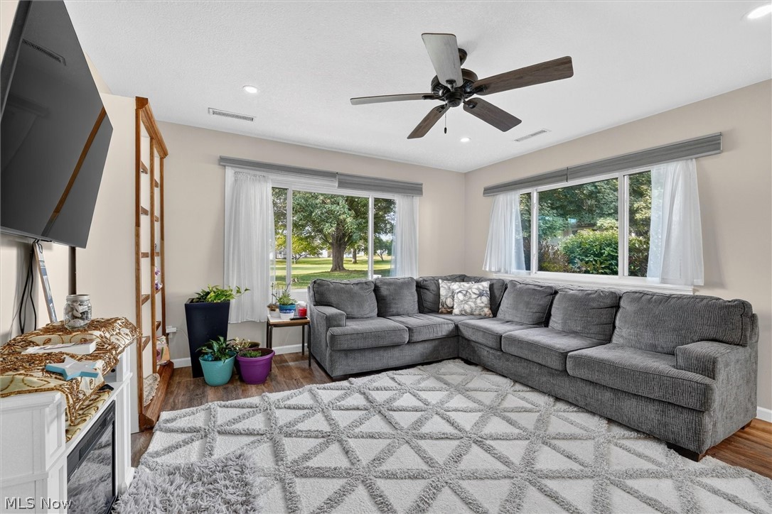 Country Club Apt Homes North Condo - Residential