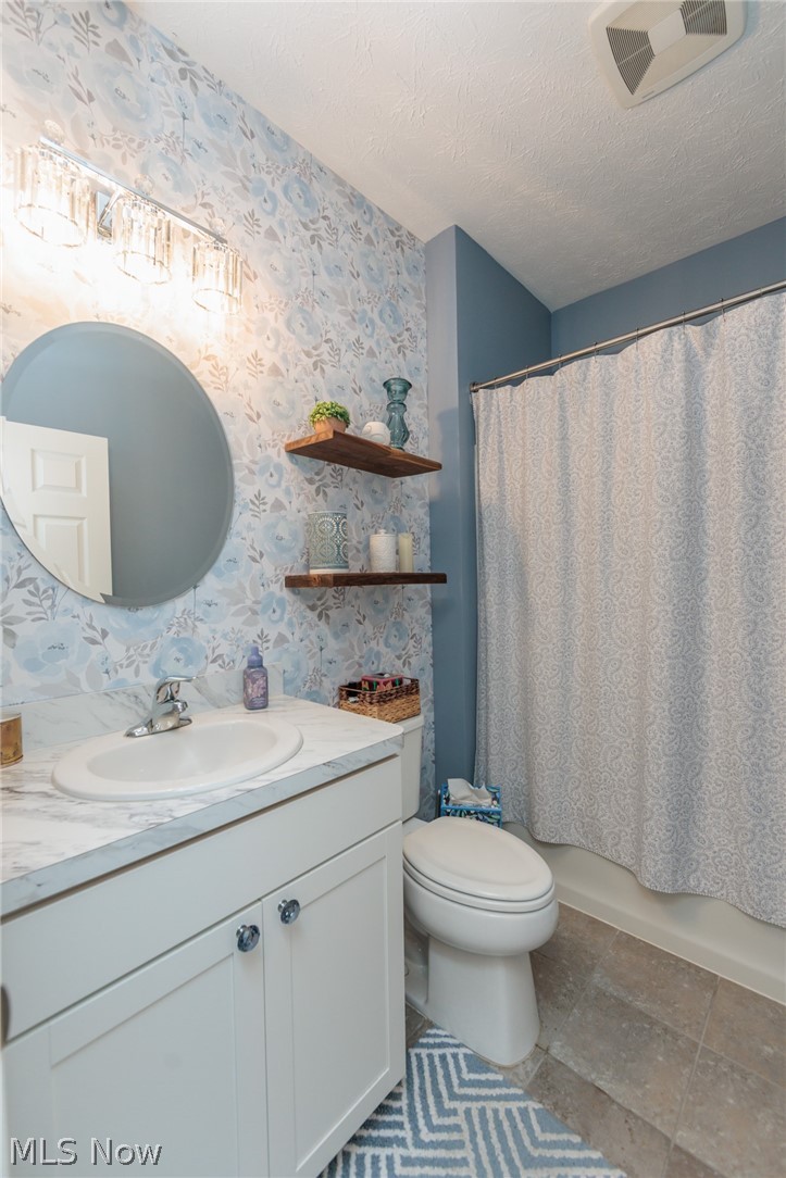Four Seasons/Chestnut Rdg Sub 55+ - Residential