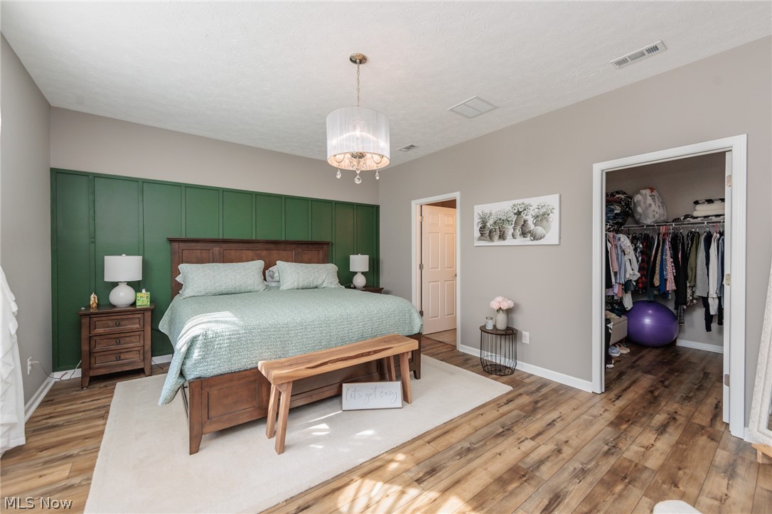 Four Seasons/Chestnut Rdg Sub 55+ - Residential