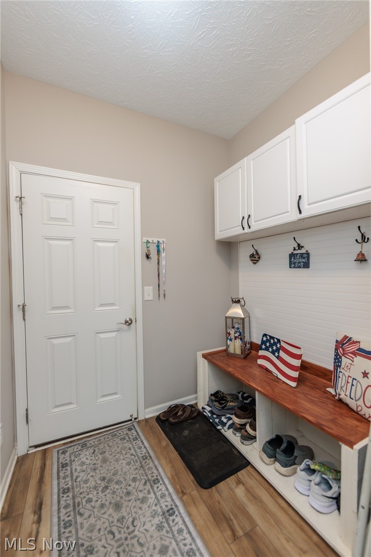 Four Seasons/Chestnut Rdg Sub 55+ - Residential