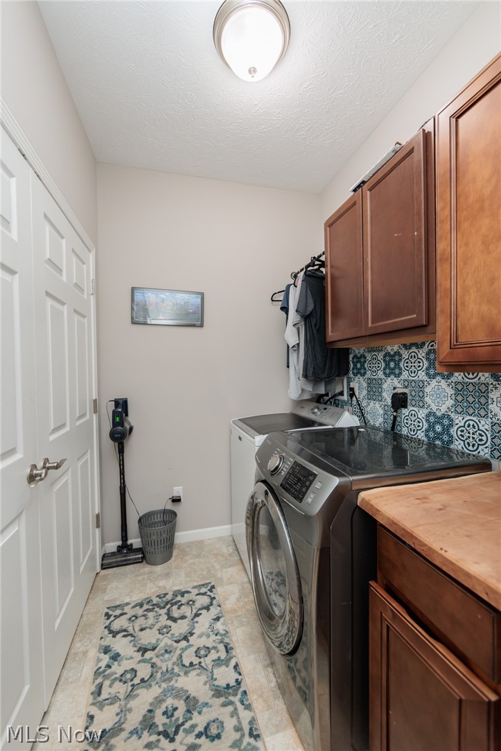 Four Seasons/Chestnut Rdg Sub 55+ - Residential