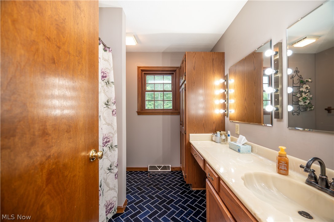 Timberbrook Village - Residential