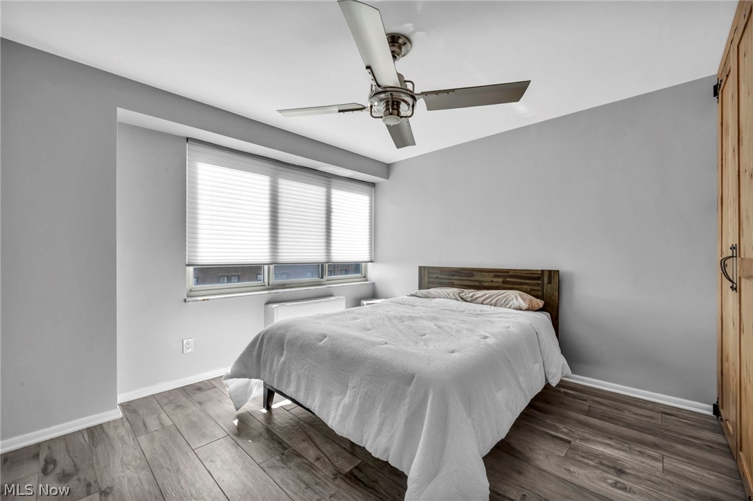 Marine Towers East Condo - Residential