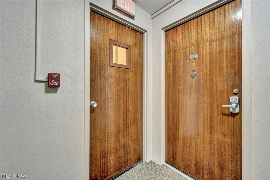 Marine Towers East Condo - Residential