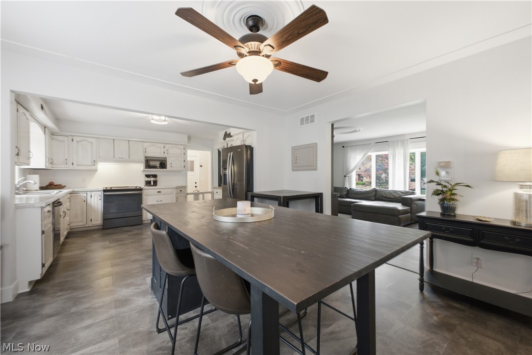 Kirtland Wood 19 - Residential