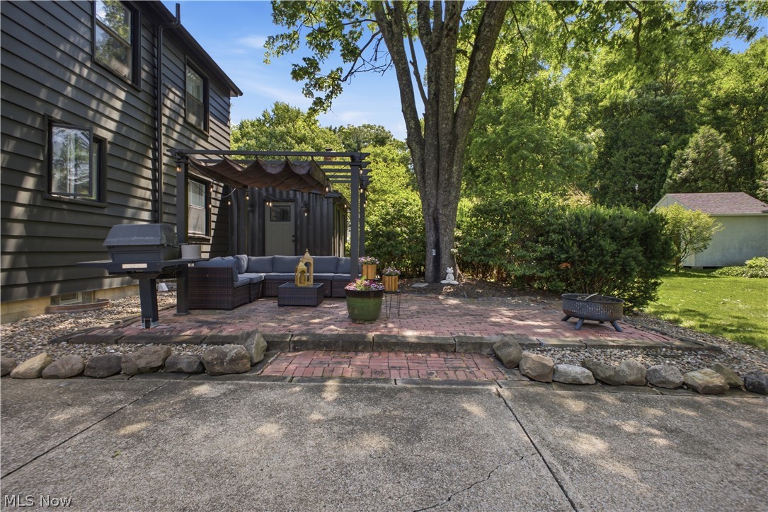 Kirtland Wood 19 - Residential