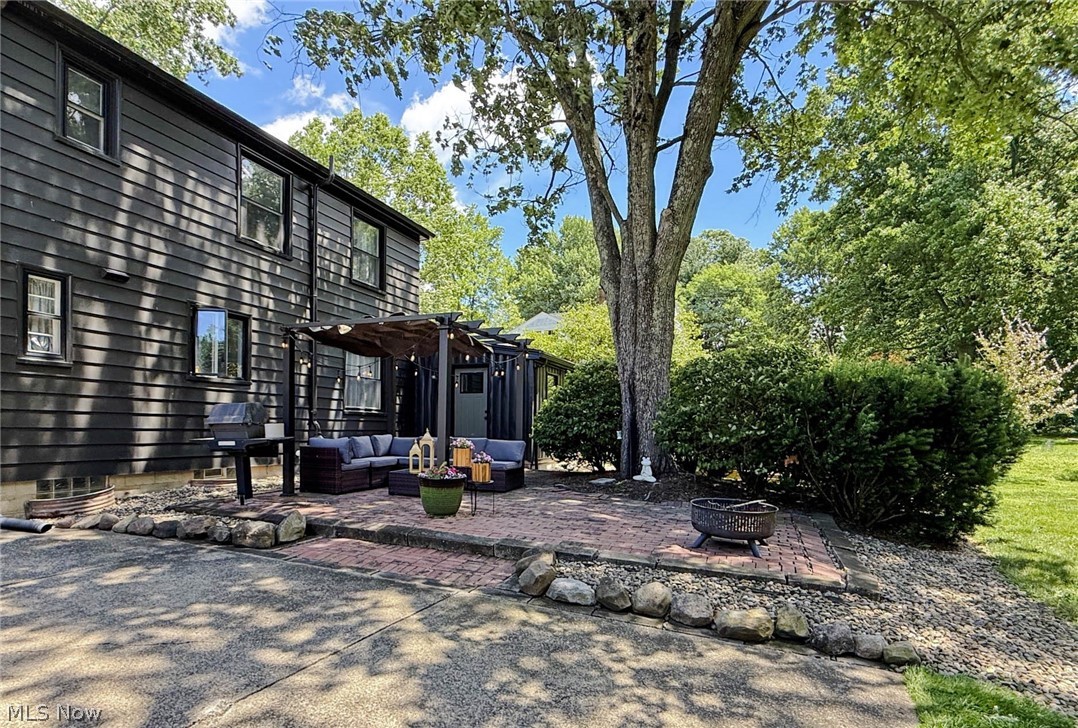 Kirtland Wood 19 - Residential