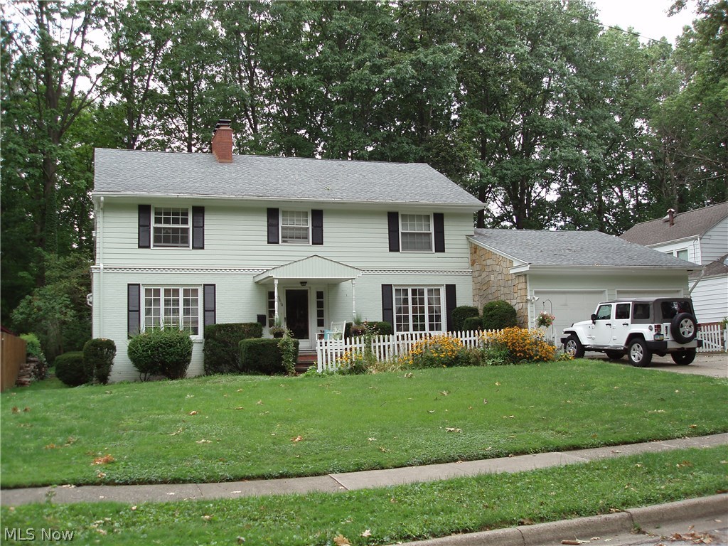 Oak Tree - Residential