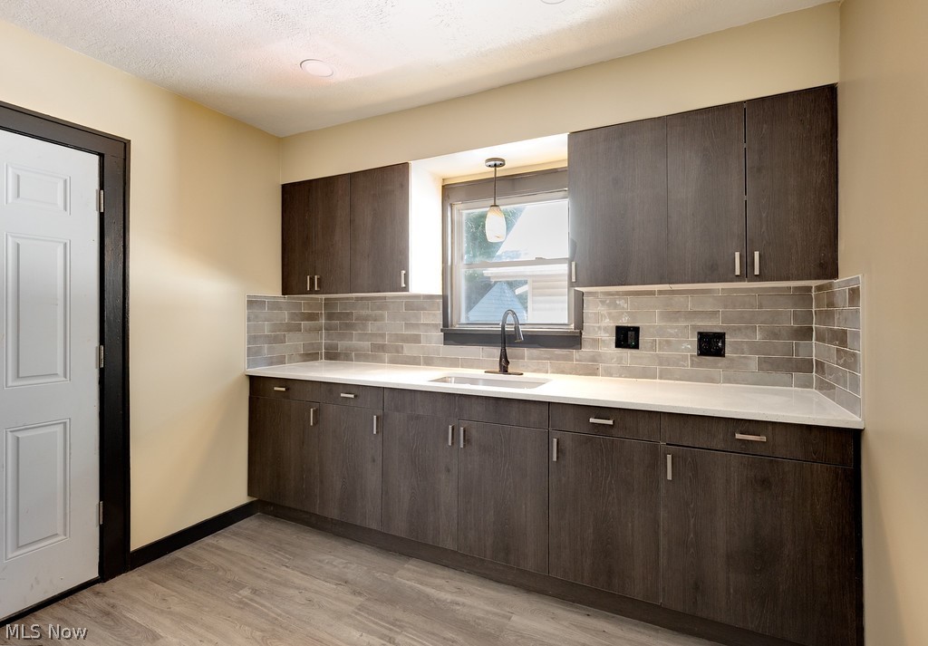 William T & Bessie V Sawyers - Residential