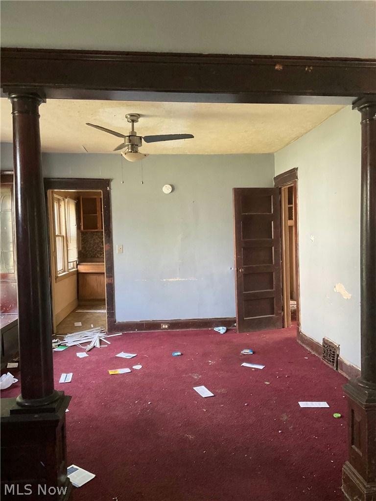 Lake View Land & Improv C - Residential Income