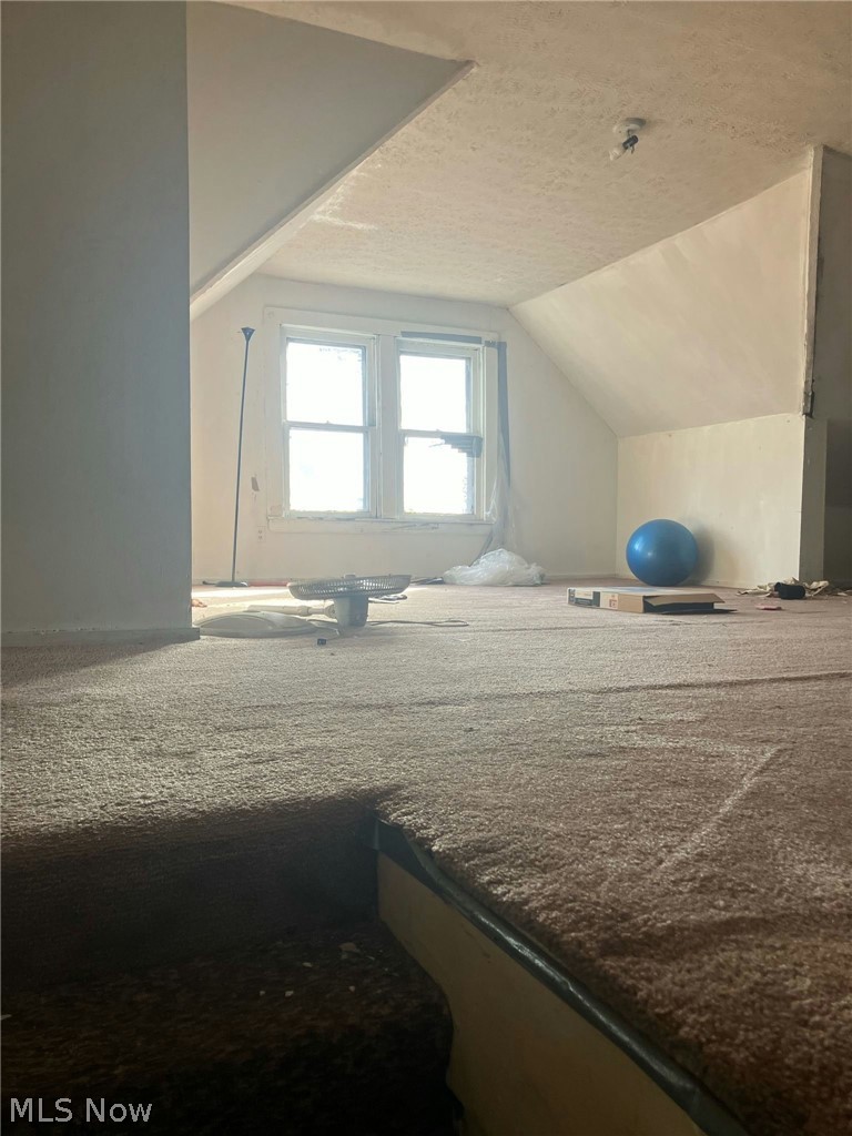 Lake View Land & Improv C - Residential Income