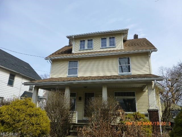 This beautiful west side single-family home will make for the perfect rental home. Additional pics and information coming soon.