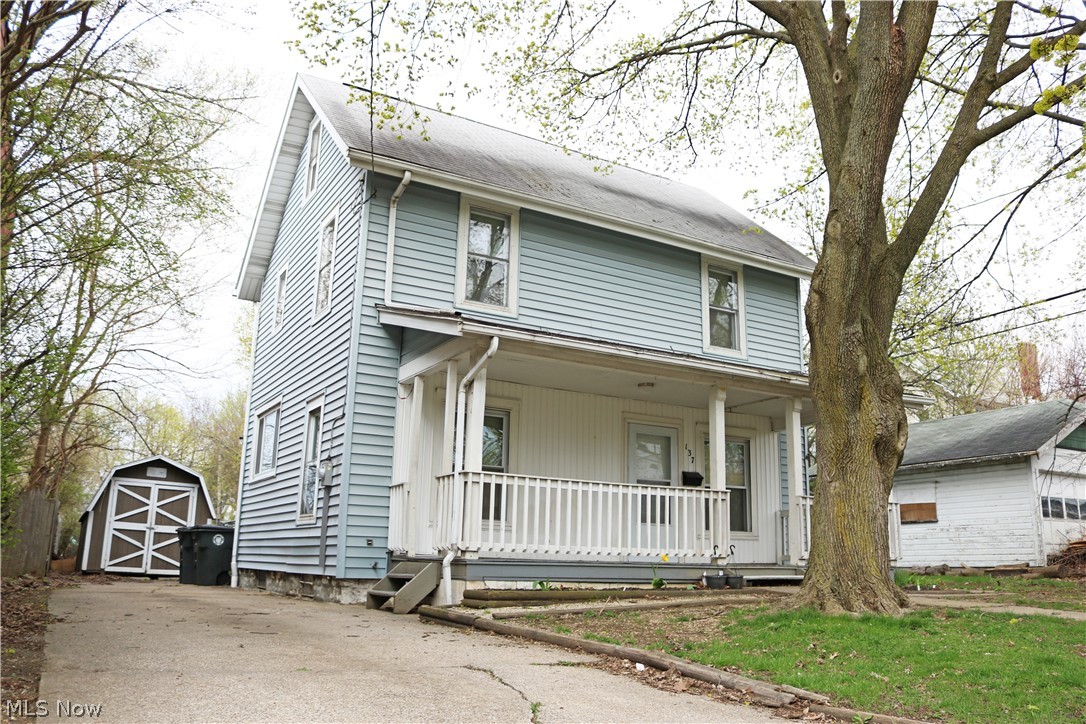 Perfect first-time homebuyer or rental opportunity close to parks, schools and the library in North Hill. This home features an updated kitchen, fenced-in backyard, storage shed, front deck and back patio. Squeaky clean and ready to move in!