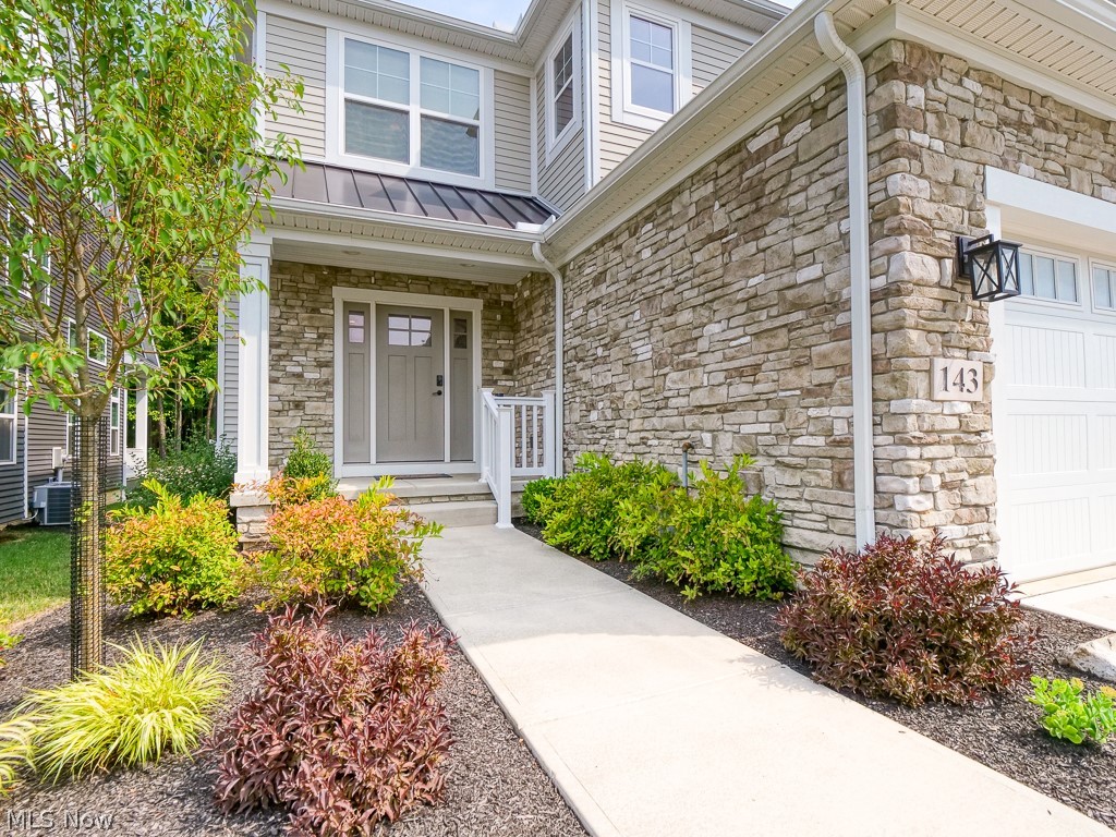 Broadview Heights Twnhms Sub - Residential