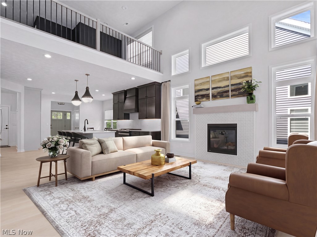 Broadview Heights Twnhms Sub - Residential