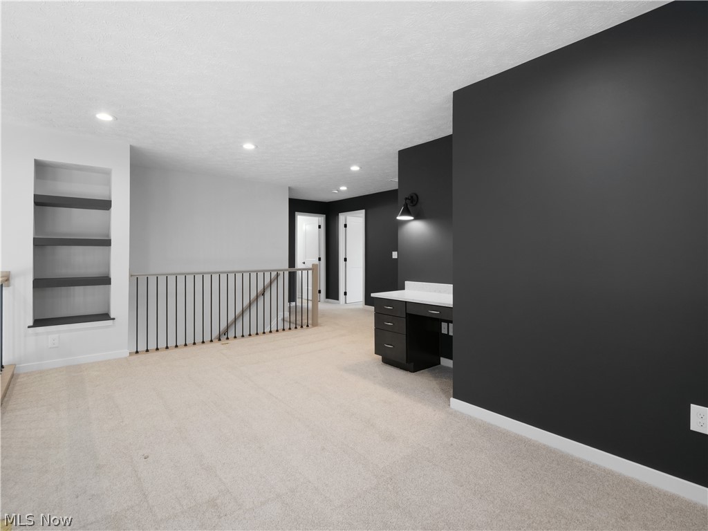 Broadview Heights Twnhms Sub - Residential