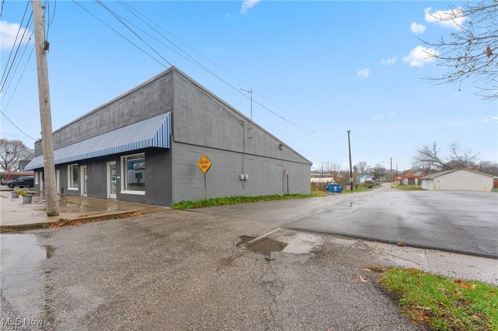 Frenchs Add - Commercial Lease